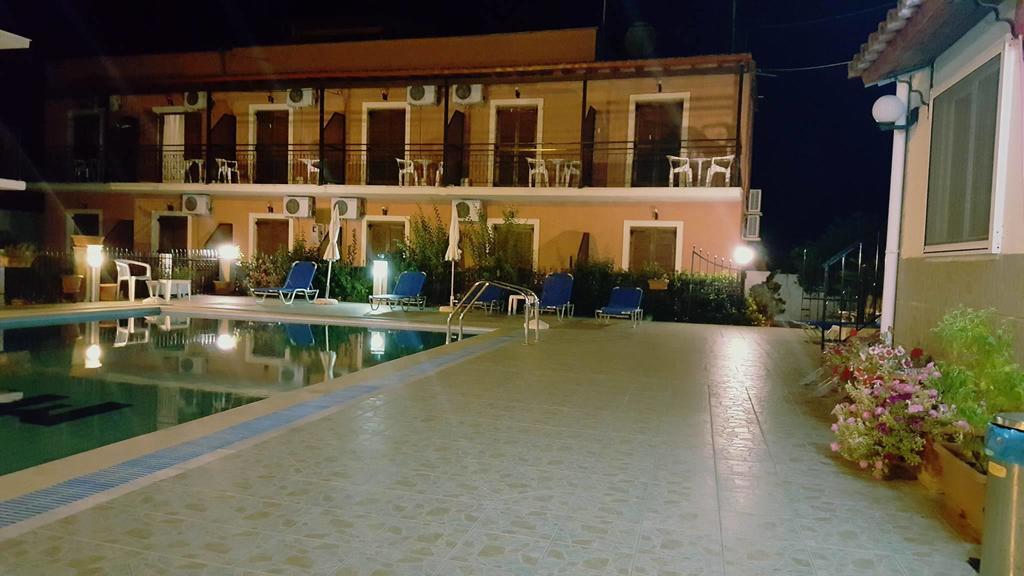 Marilena Apartments & Studios Ypsos Extérieur photo